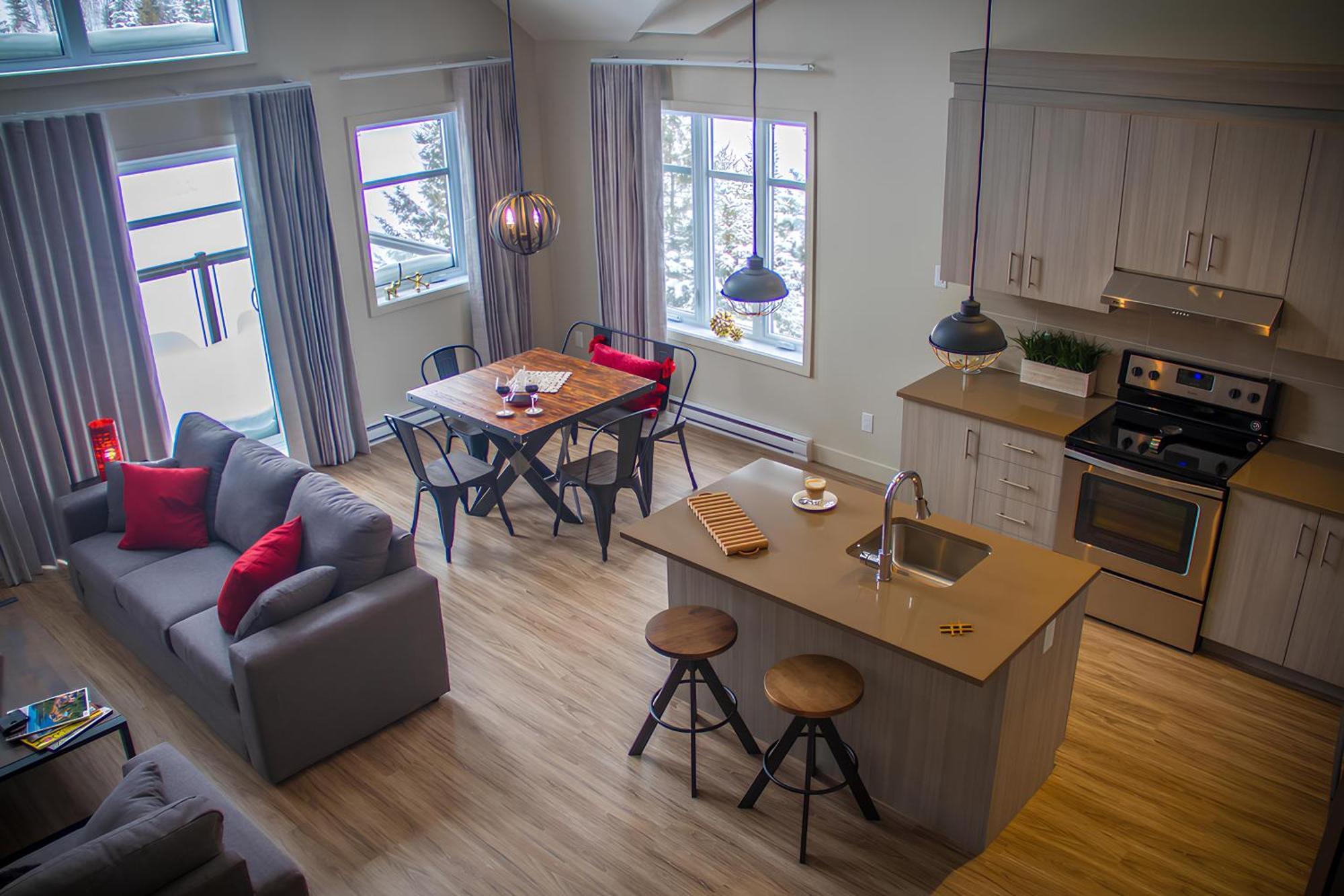 Le Viking Resort Sainte-Marguerite-du-Lac-Masson 外观 照片