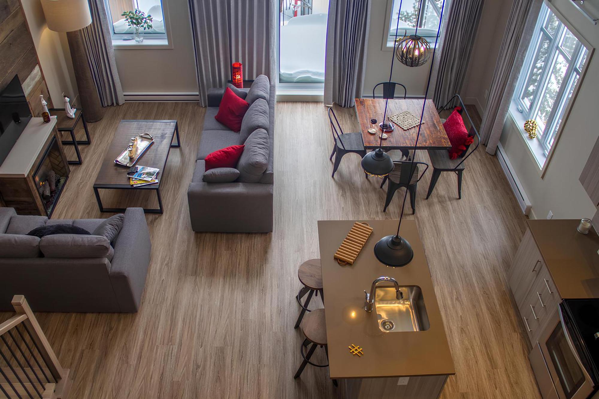Le Viking Resort Sainte-Marguerite-du-Lac-Masson 外观 照片